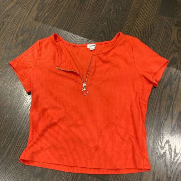 Bundle of 2 Garage shirts - One is brand new with tags👚 - Picture 4 of 5